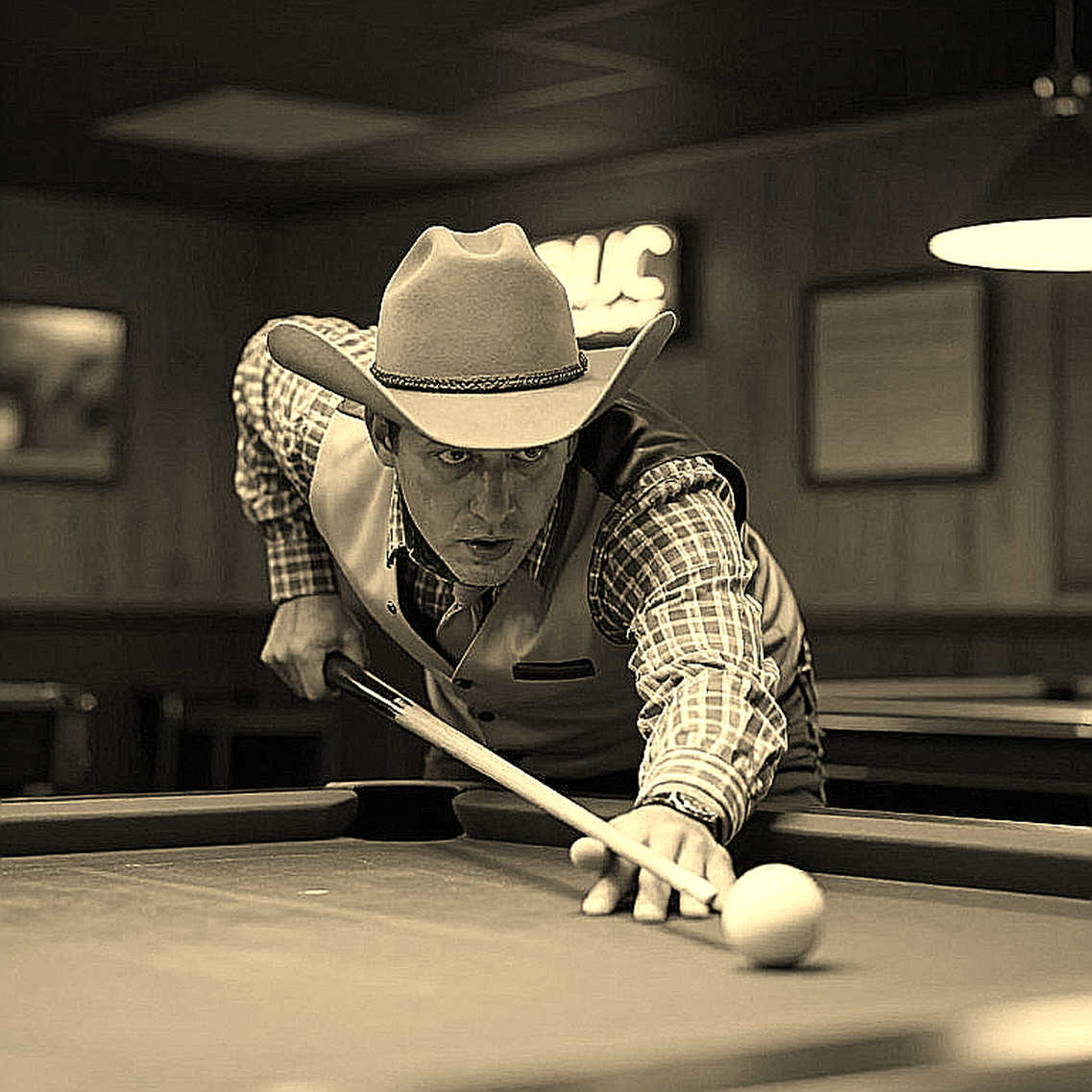 Jimmy White thắng Matthew Stevens 6–5 ở vòng loại International Championship: break 104 và bài học về thể thức ngắn
