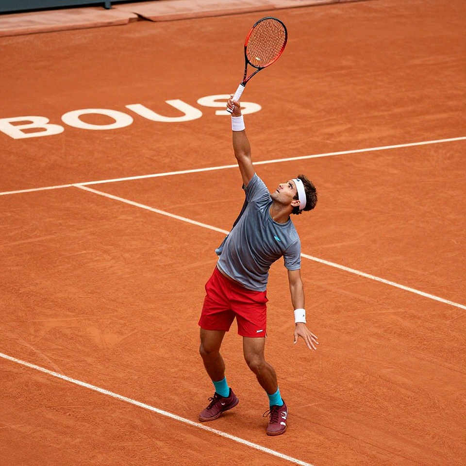 Phân Tích Dữ Liệu Bóng Tennis: Thiếu Thông Tin Để Đánh Giá Hiệu Suất Cầu Thủ