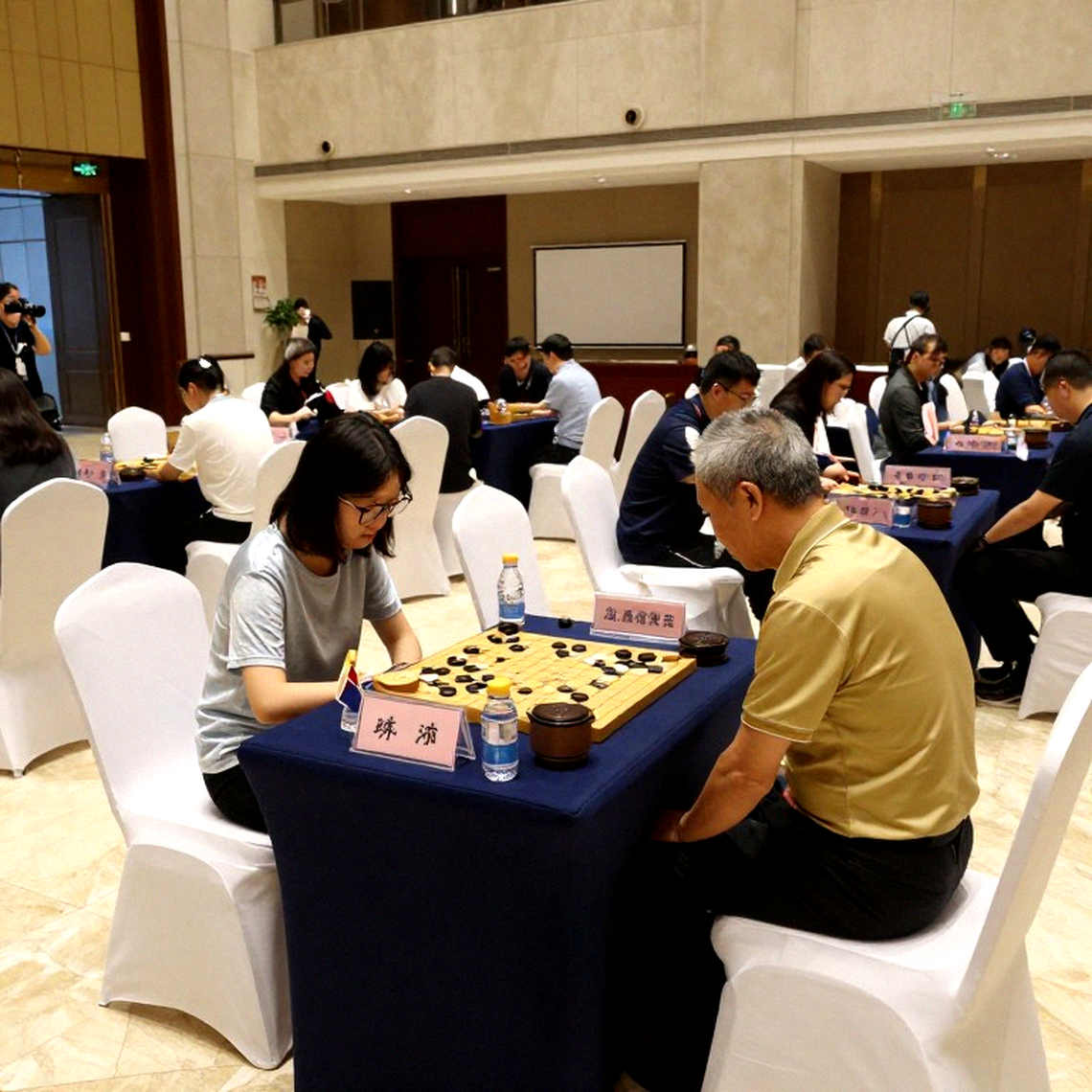 Nước 2...d5 và món quà 60 phút: Andrew Martin dạy Elephant Gambit cho người mới